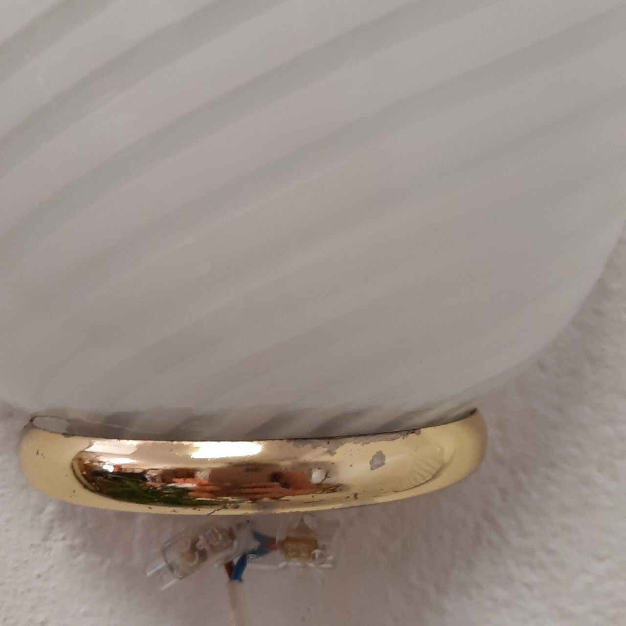 Pair of 80s wall lamps, striped Murano glass and brass