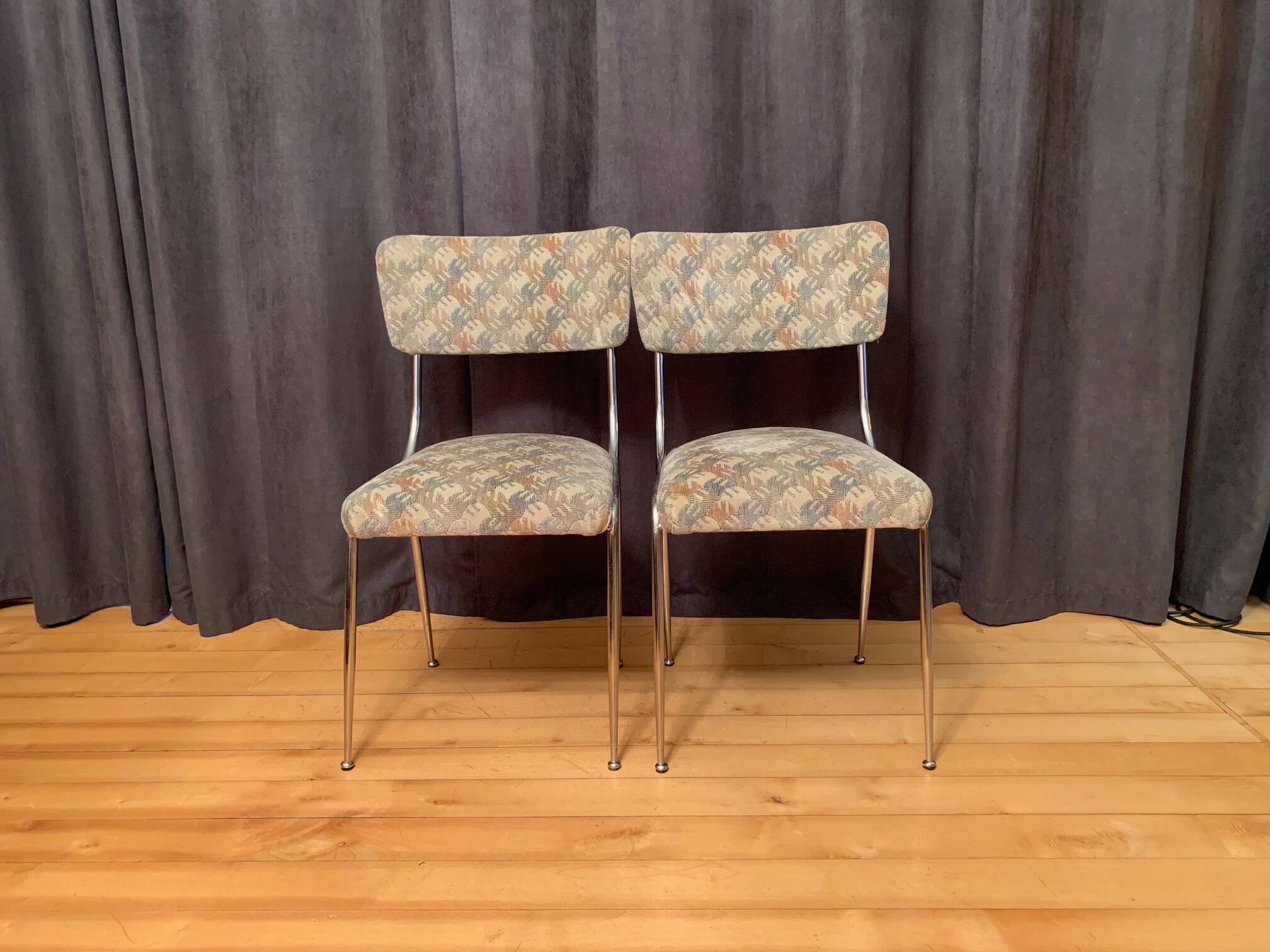Pair of chairs Italy 1950s