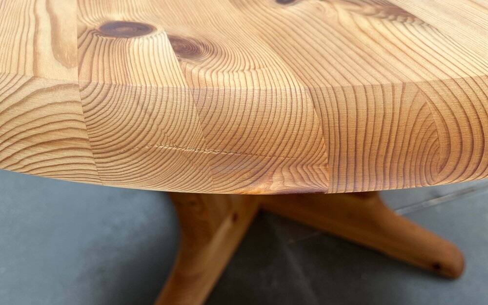 Vintage pine coffee table by Burchardt Nielsen, 1970s.