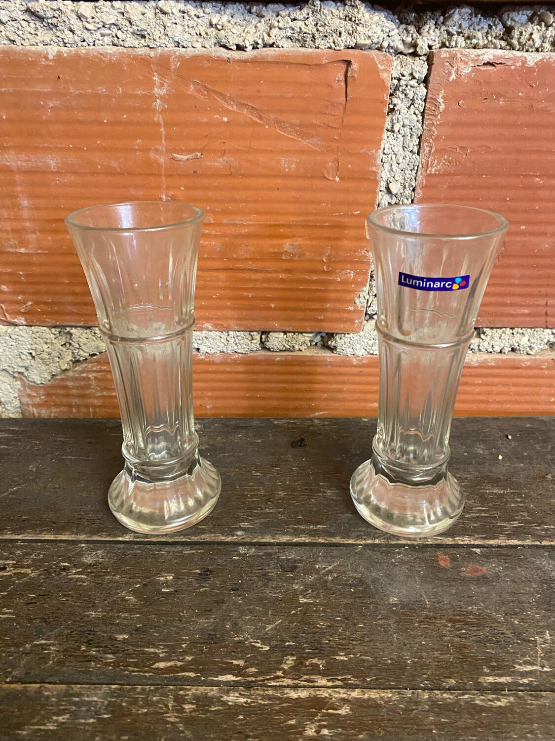 Pair of antique luminarc vases in moulded glass made in france vintage #d