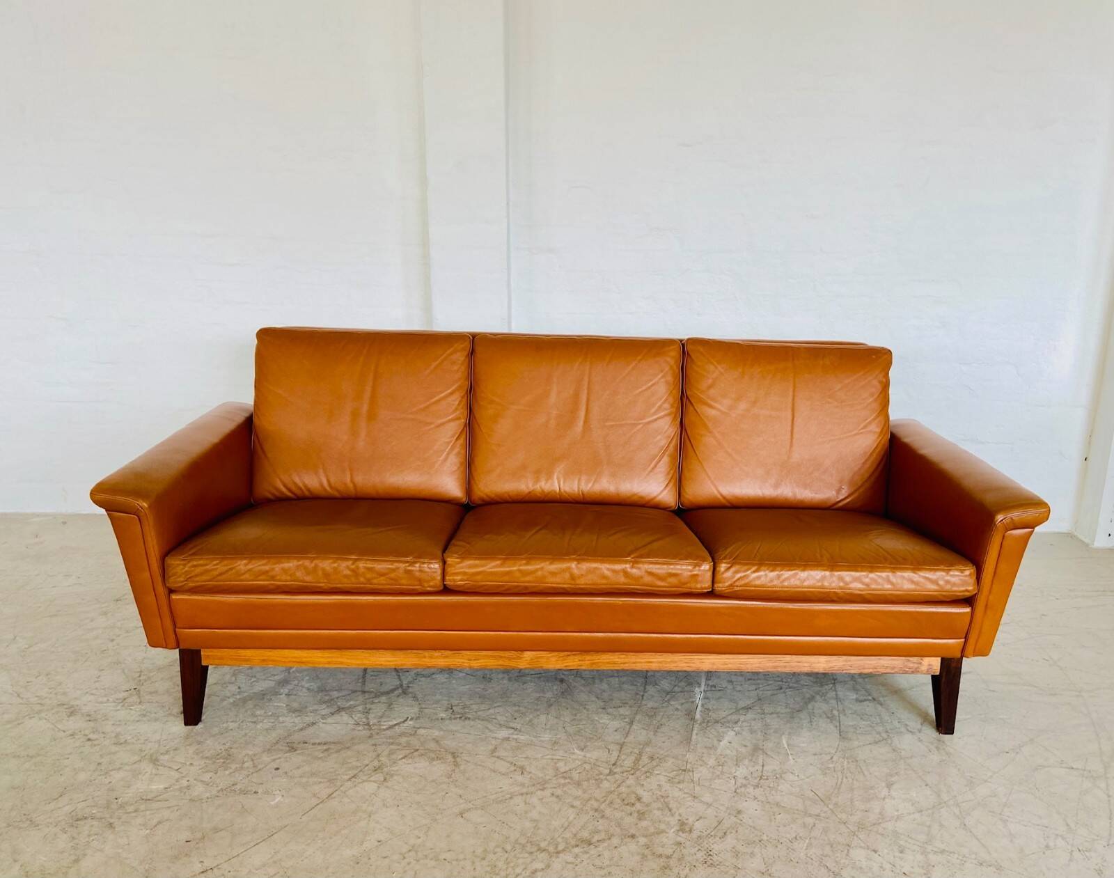 Mid-century vintage Danish 3-person sofa in cognac leather by Nili Stoppmøbler