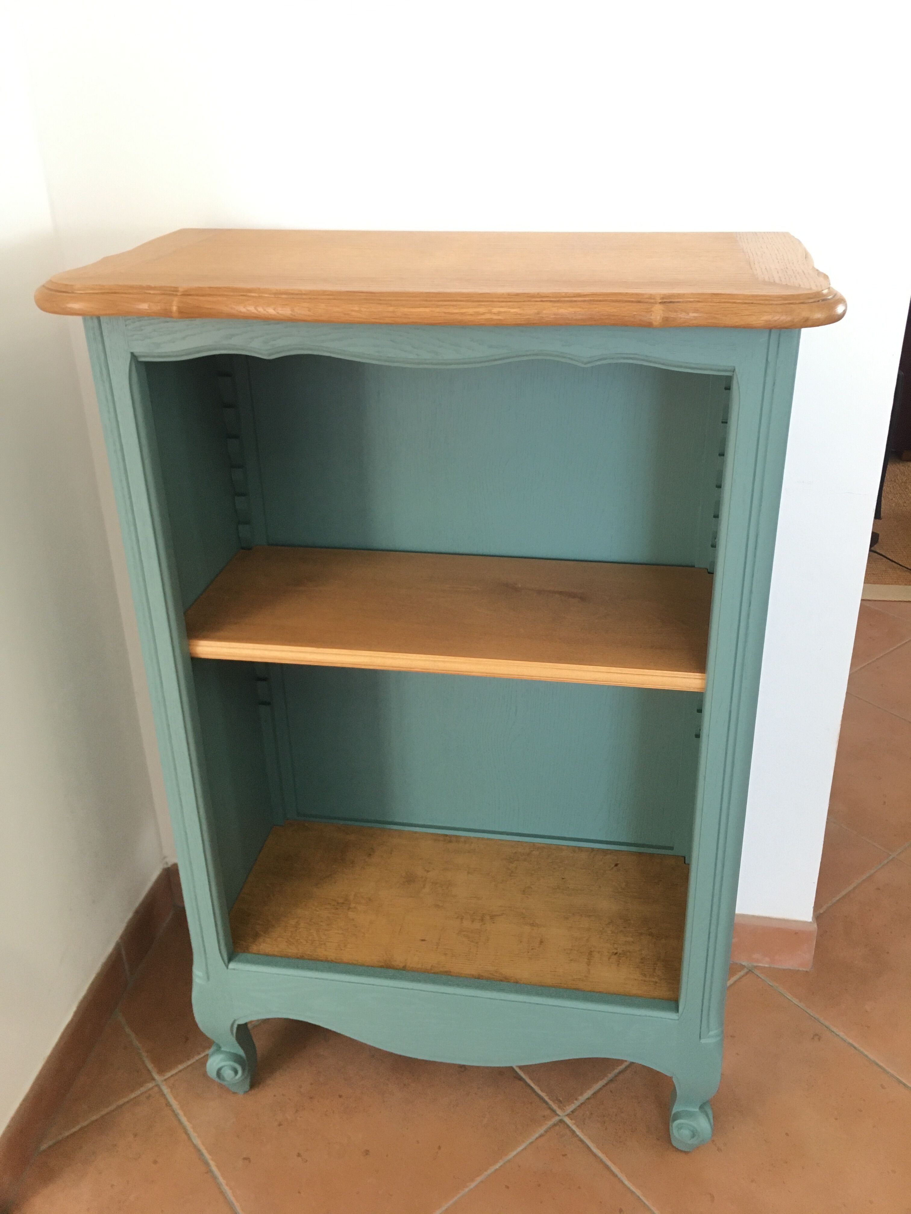 Bibus wood and celadon green