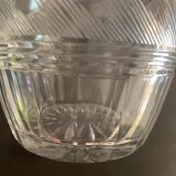 Numbered Baccarat crystal decanter, 3 rings, first part nineteenth century