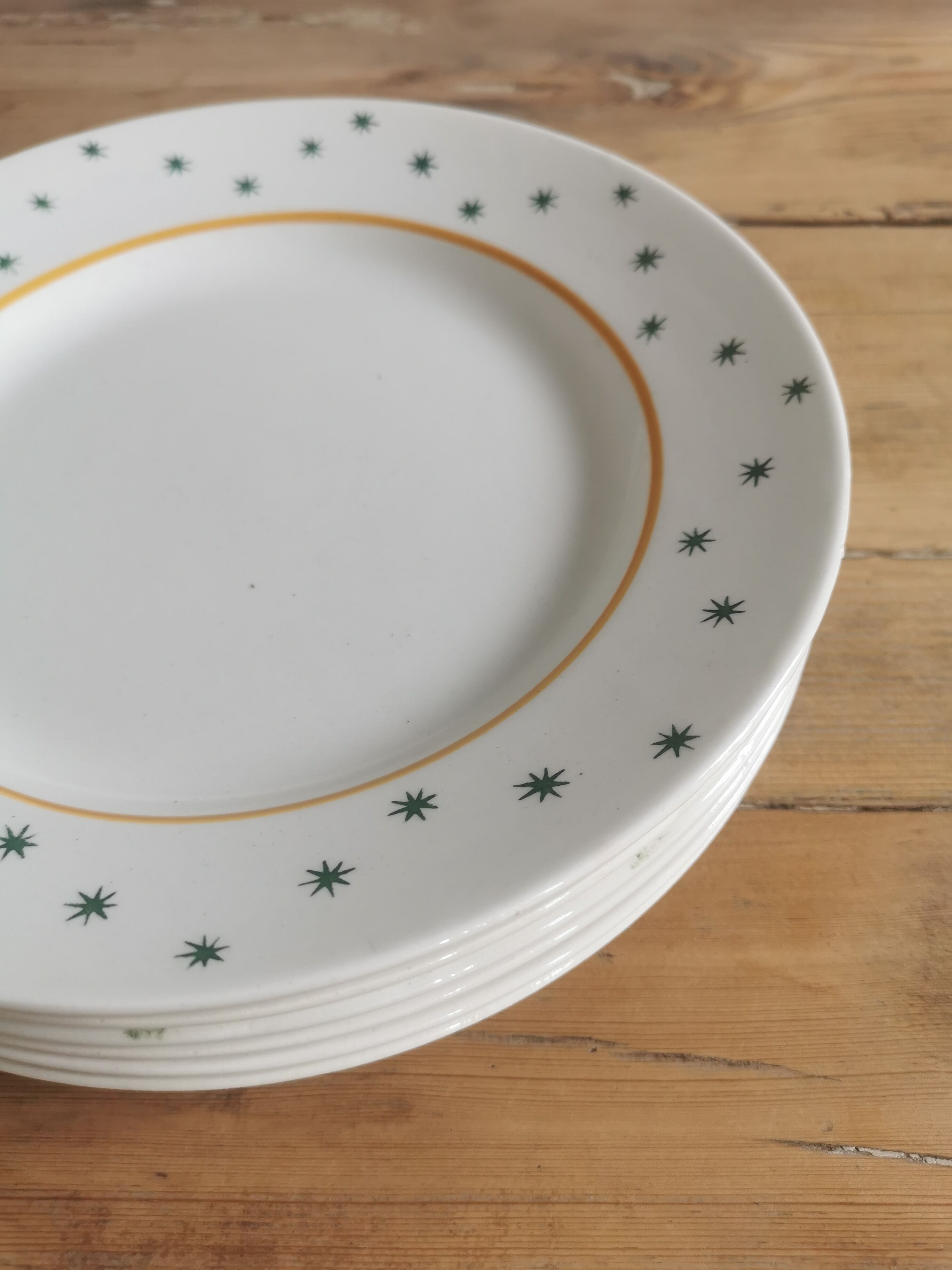 Set of 6 vintage plates, gien
