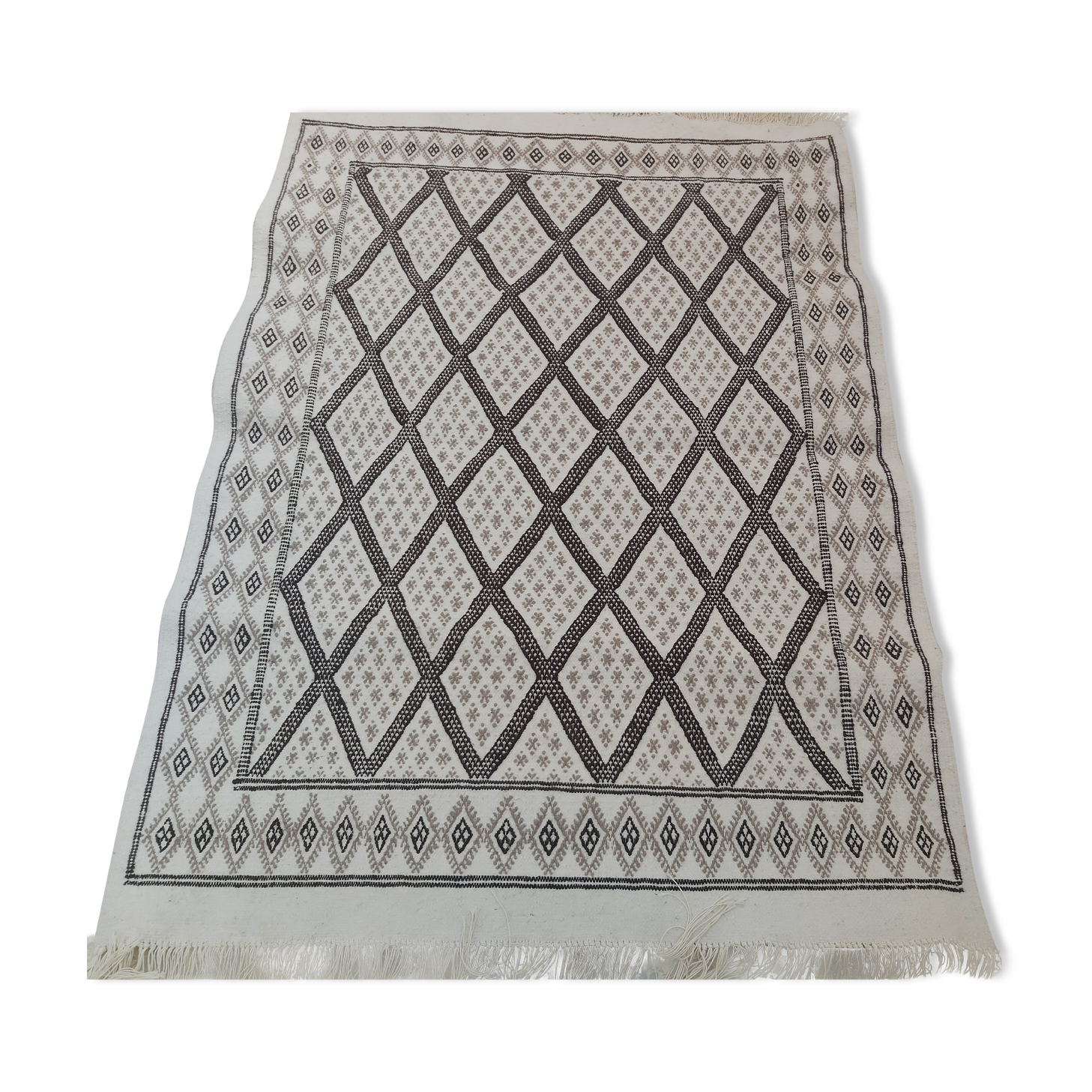 Traditional handmade white and grey carpet 178x125cm