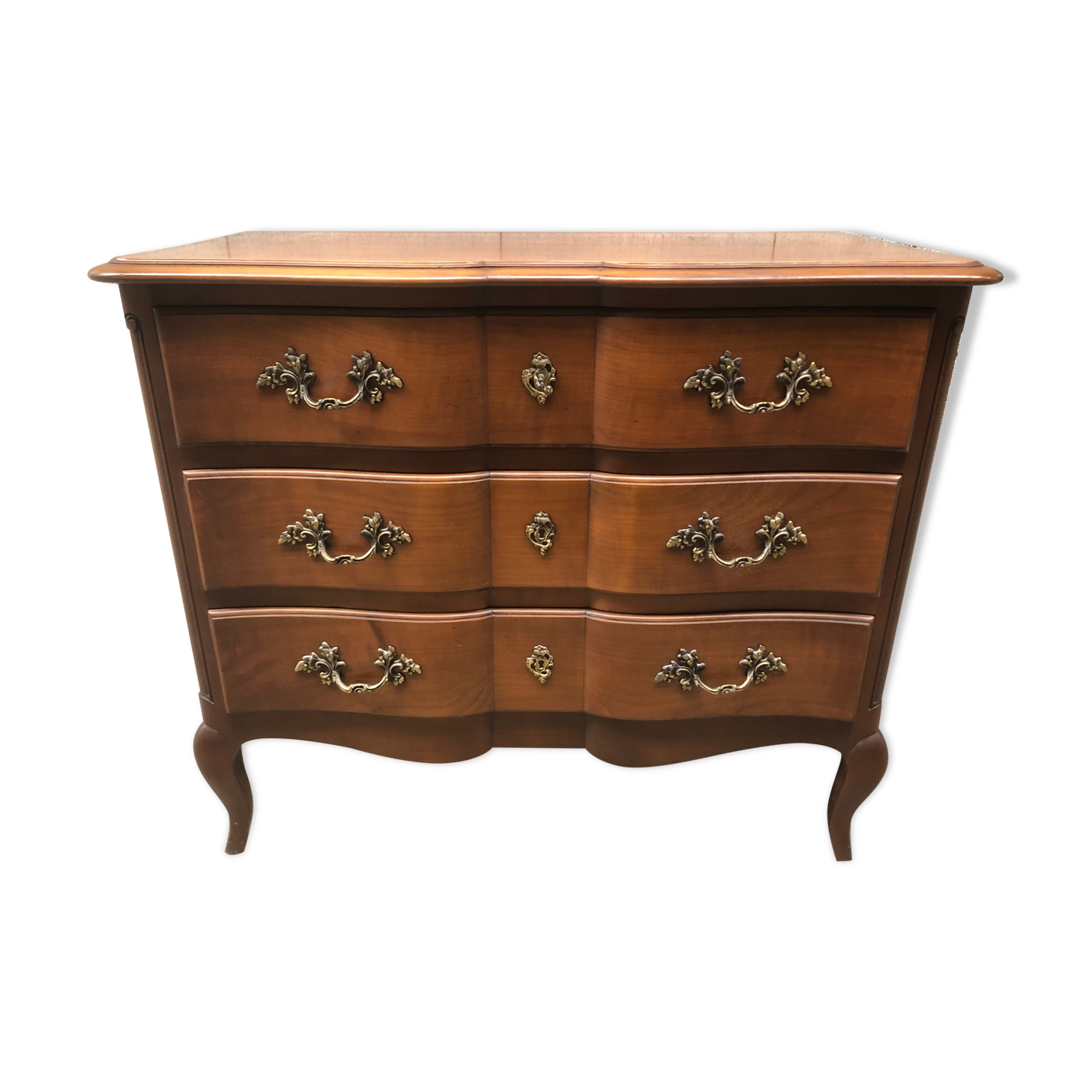 Commode de style Louis XV merisier