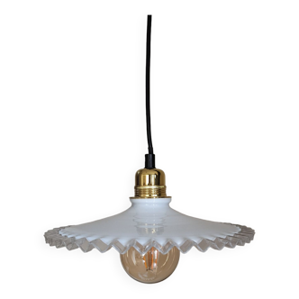 Luminaire fleur opaline