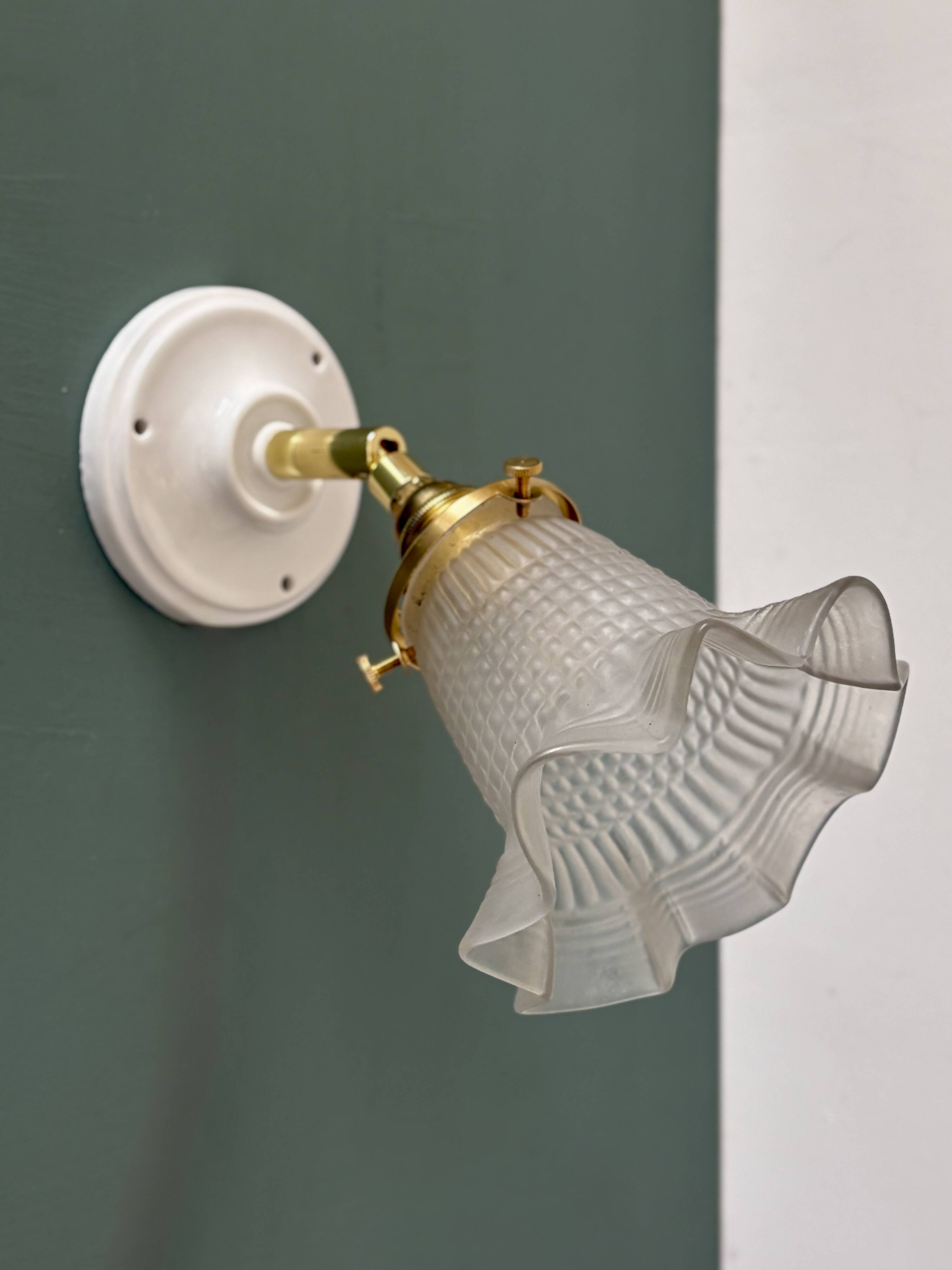 Vintage frosted glass tulip wall light
