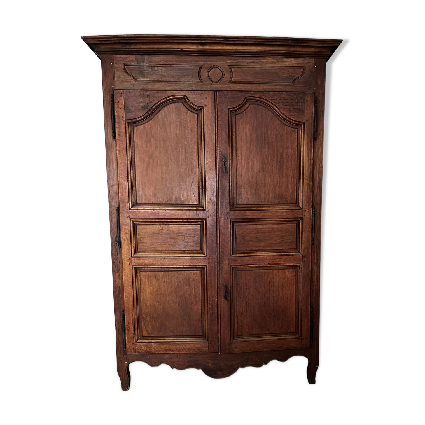 Antique Louis XIV wardrobe in solid cherry – Late 18th century – At