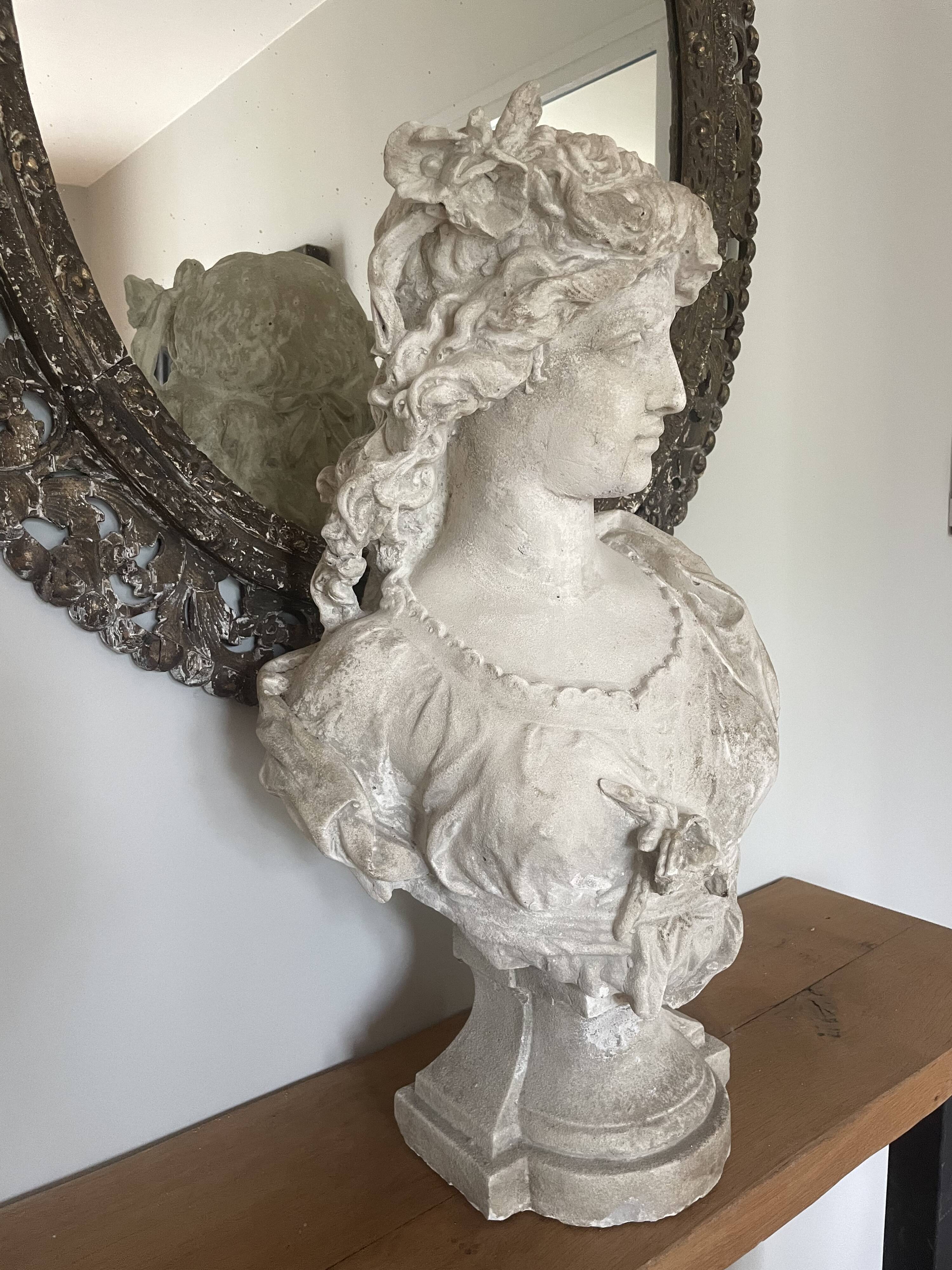 Bust of a woman H 68