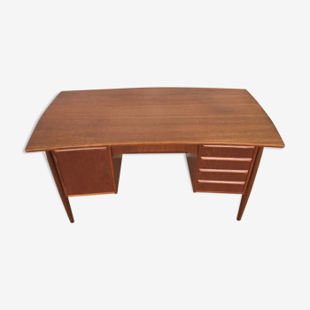 Scandinavian teak desk 1950/1960