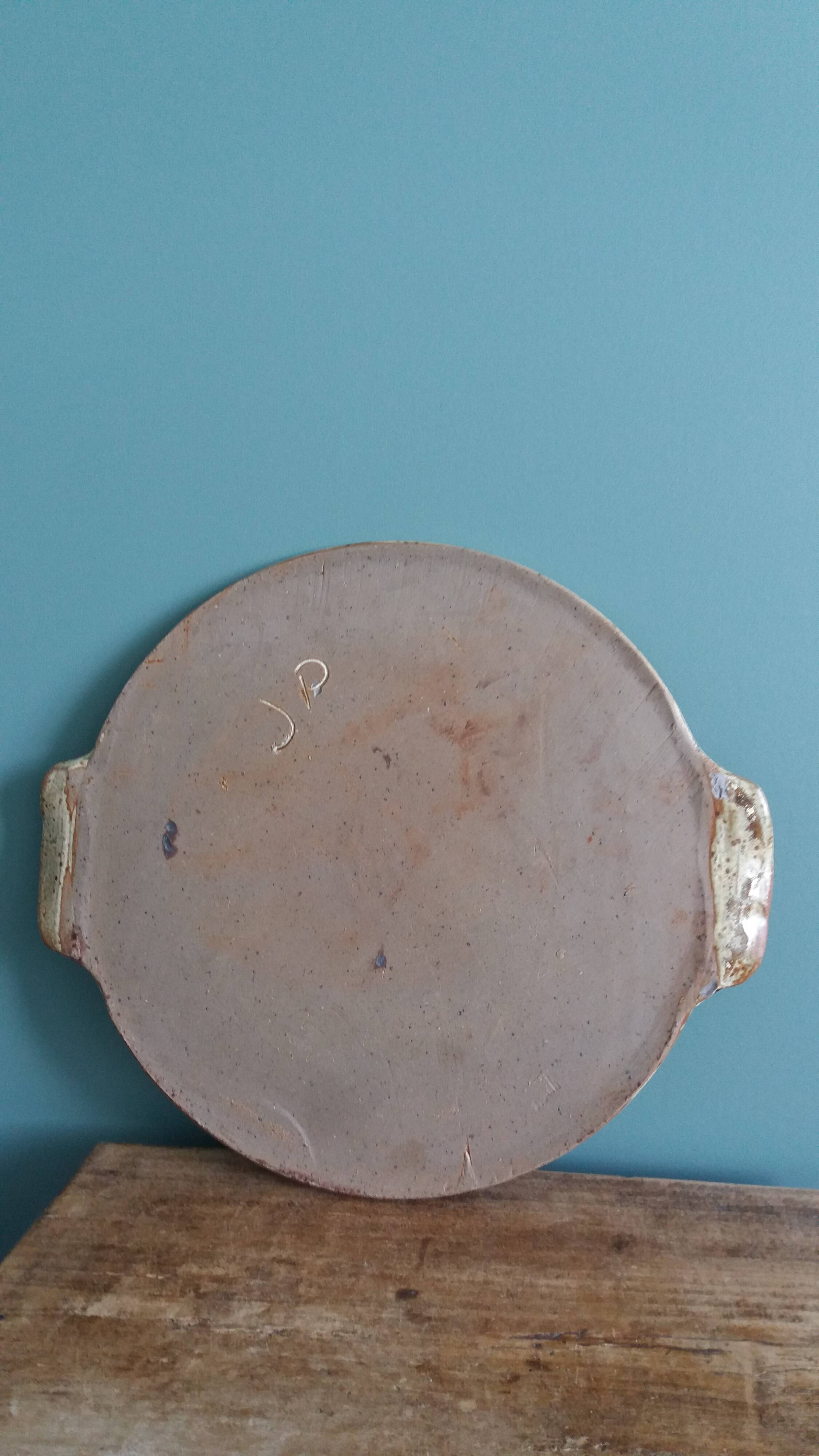 Puisaye sandstone tray signed Jean-Pierre Prud’homme