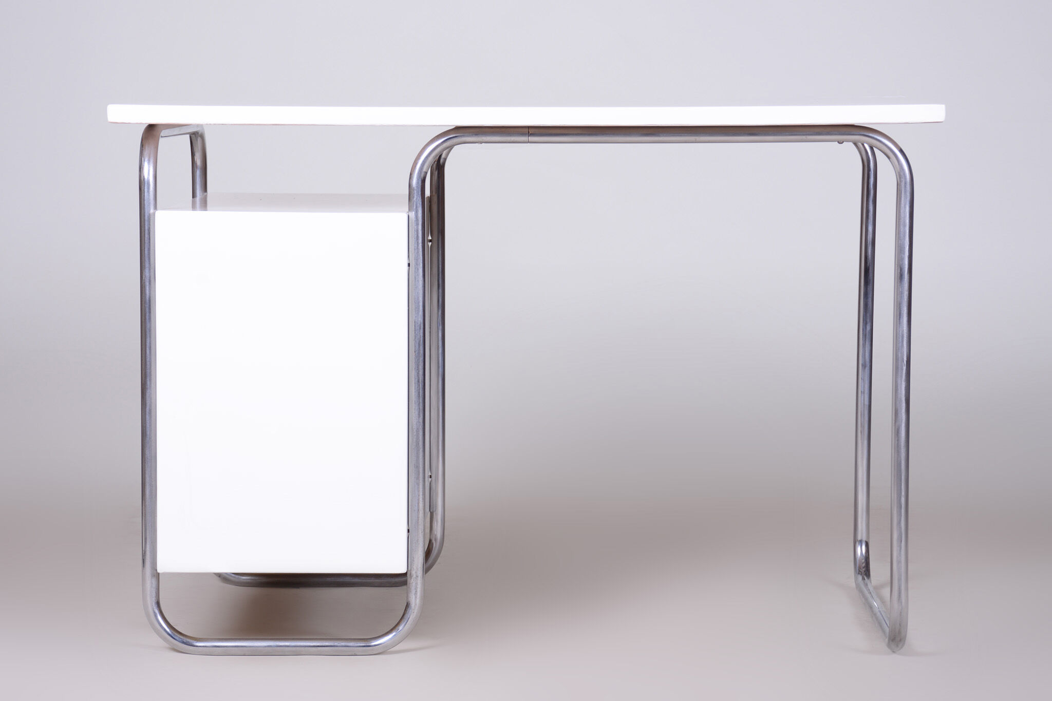 White bauhaus writing desk made in 1930s germany by robert slezak - restored