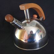 Art Deco manual kettle in stainless steel and wood, cap. 2L, 1930s