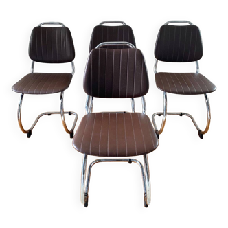 Set de 4 chaises cantilever pied traineau chromée vintage 1970