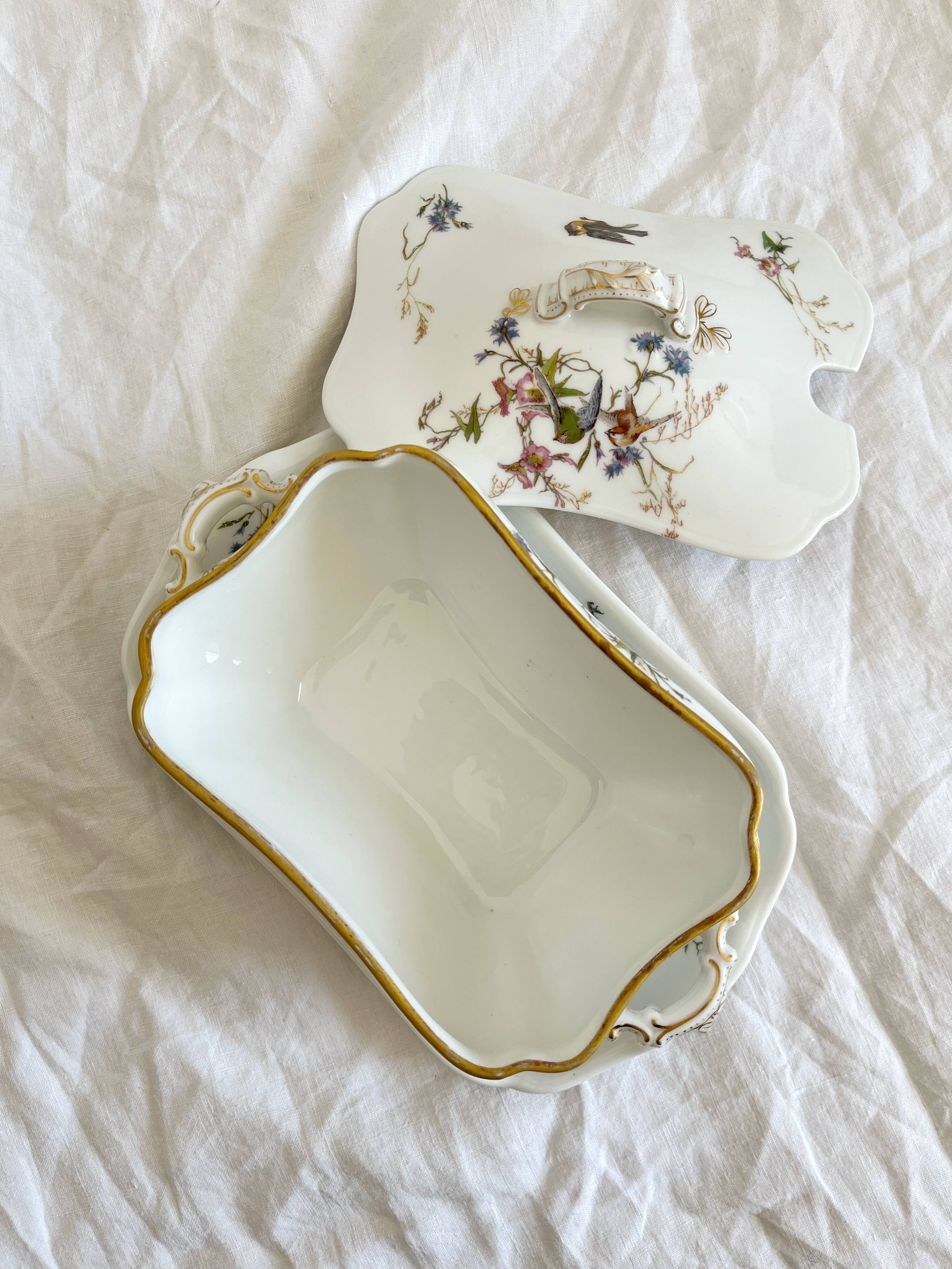 Antique Haviland Limoges porcelain sauce boat with lid, bird decor