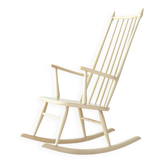 Rocking chair in ecru wood