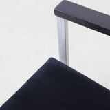 Fauteuil minimaliste, modèle compact, années 1960