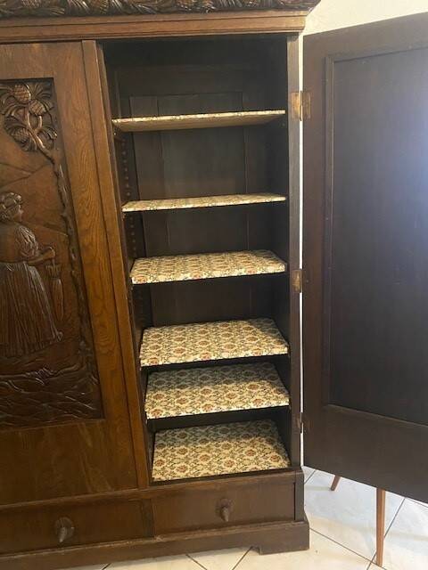 Armoire Forêt Noire 3 portes
