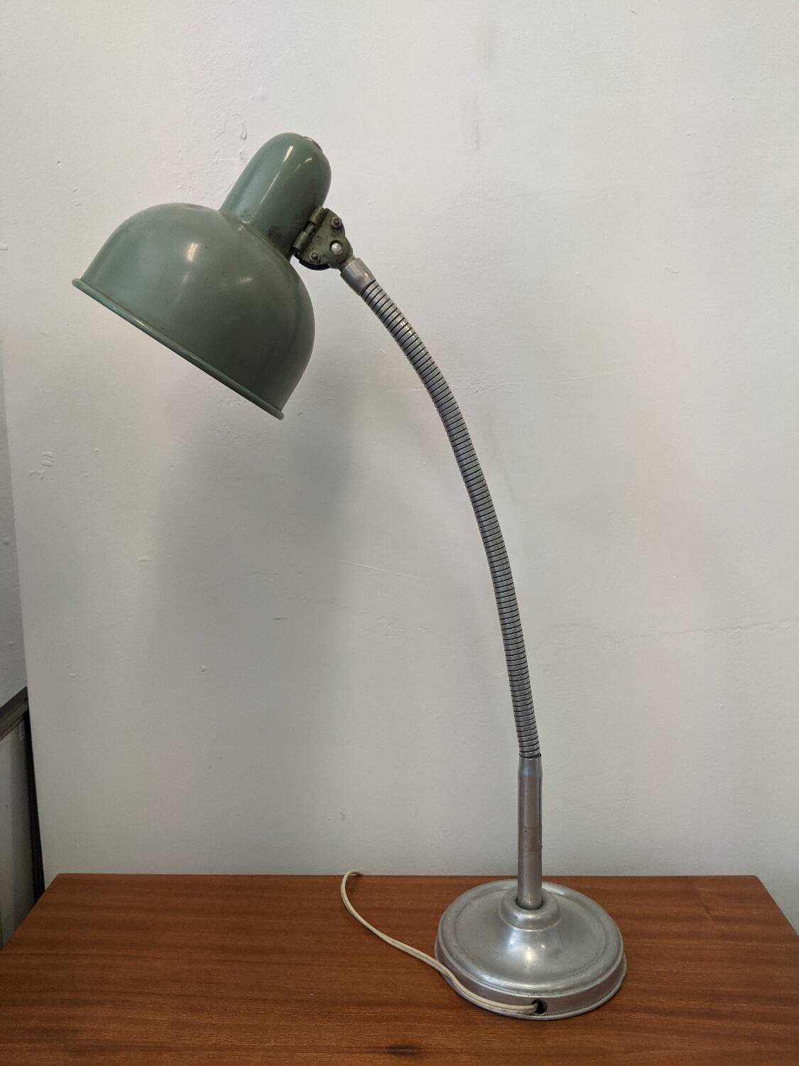 Vintage Articulated Workshop Lamp