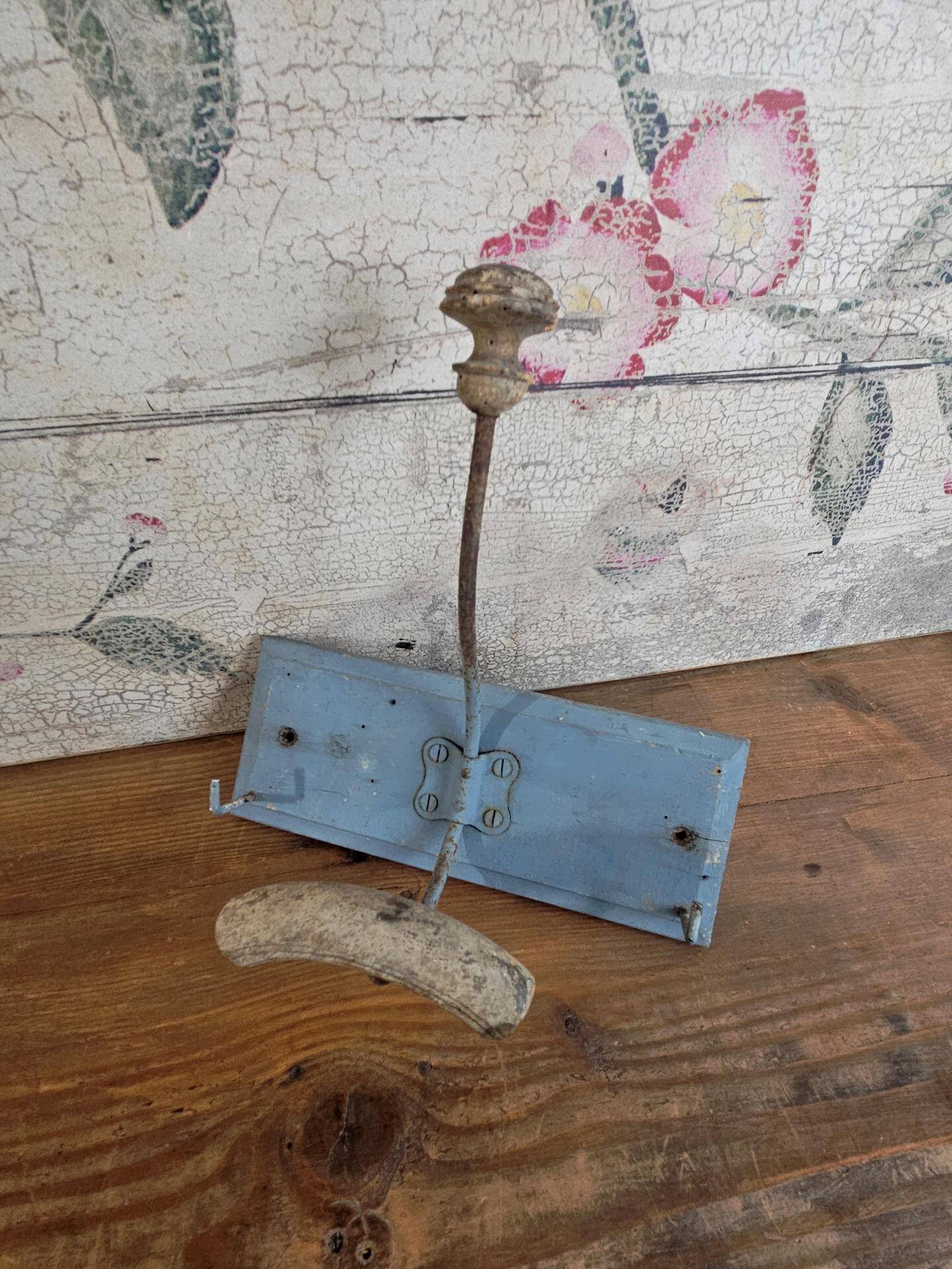 Antique coat rack - Hook