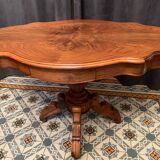 Violin table