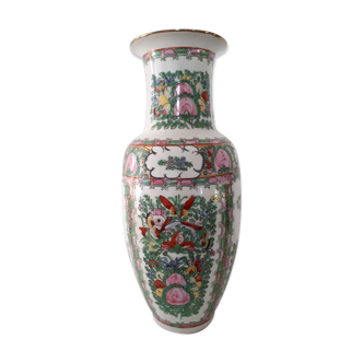 Chinese hand-painted porcelain vase, signed