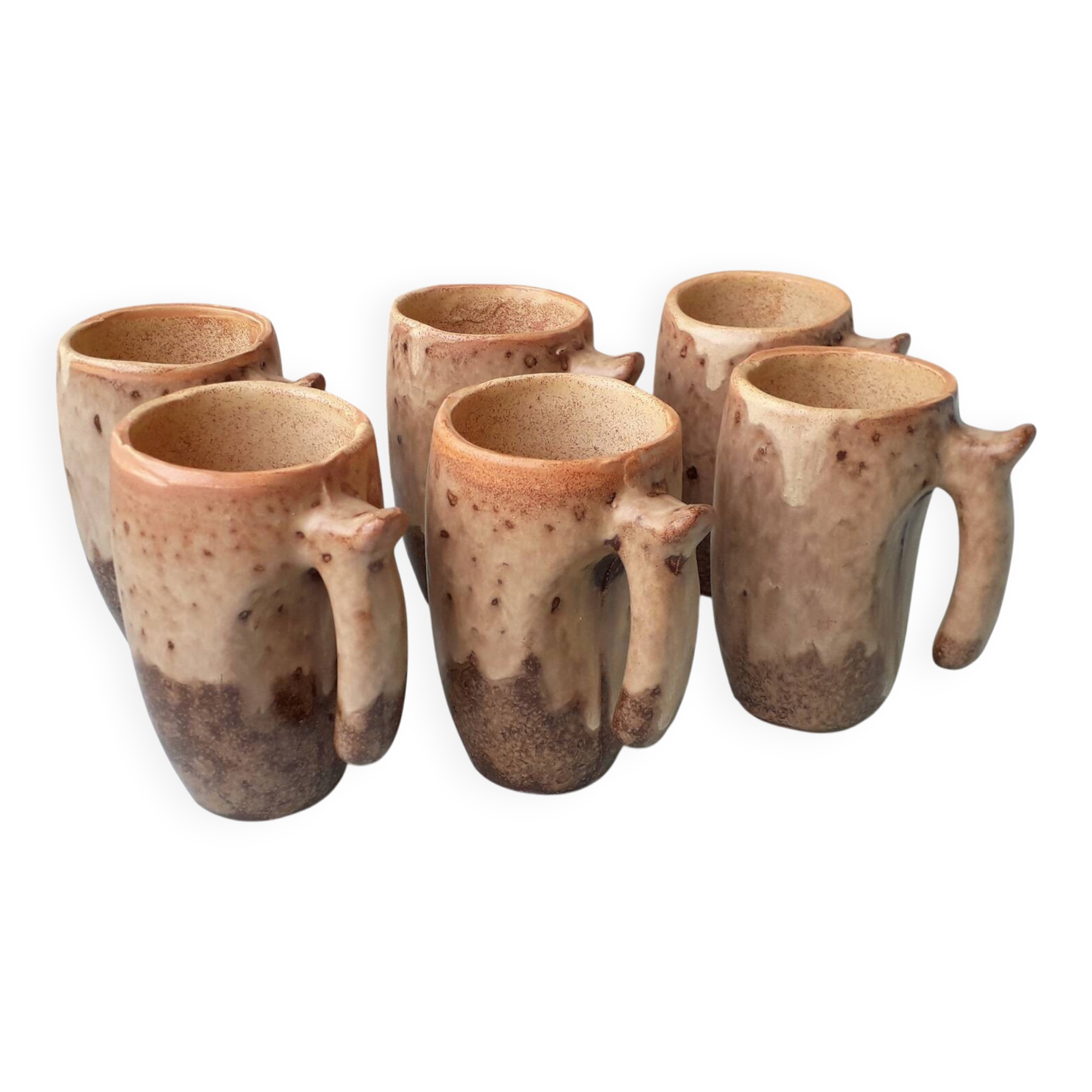 6 ceramic mugs or tankards