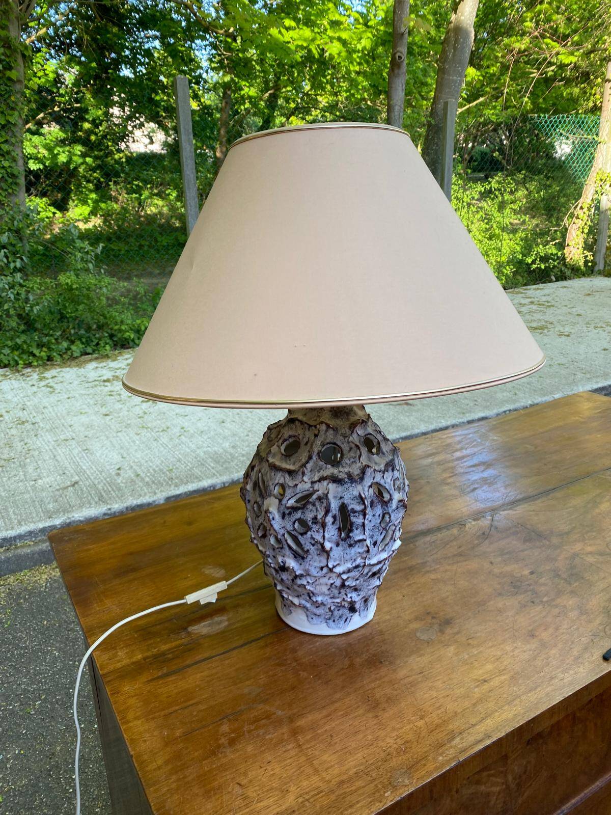 Vintage ceramic shell lamp signed Vallauris