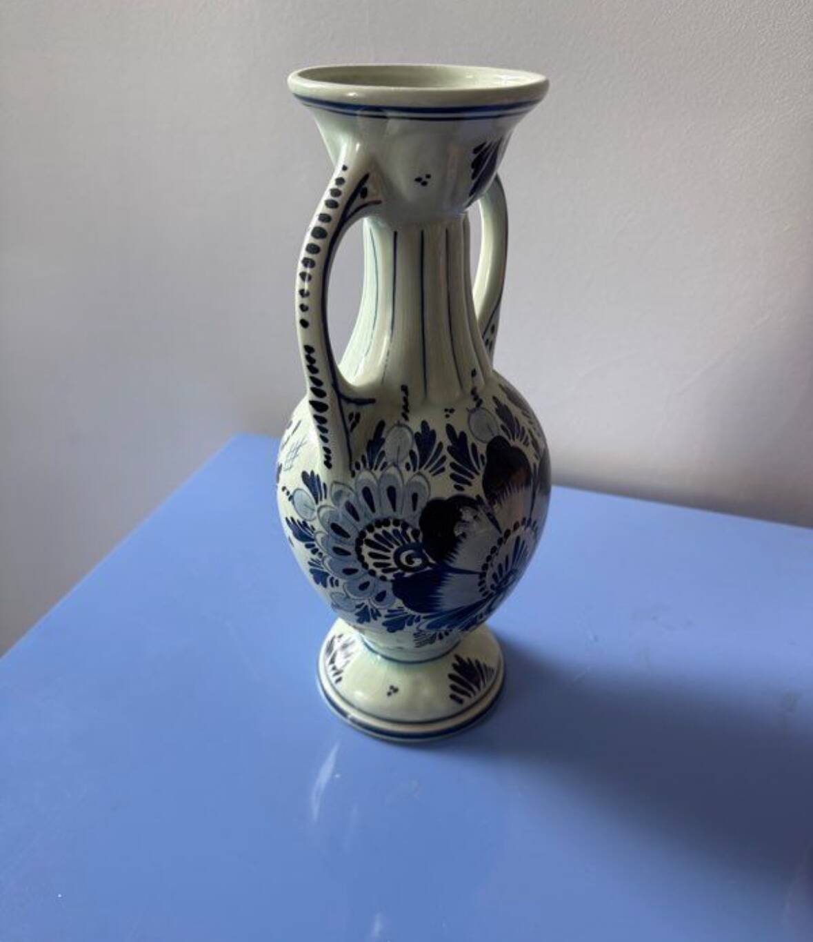 Hand-painted Delft vase