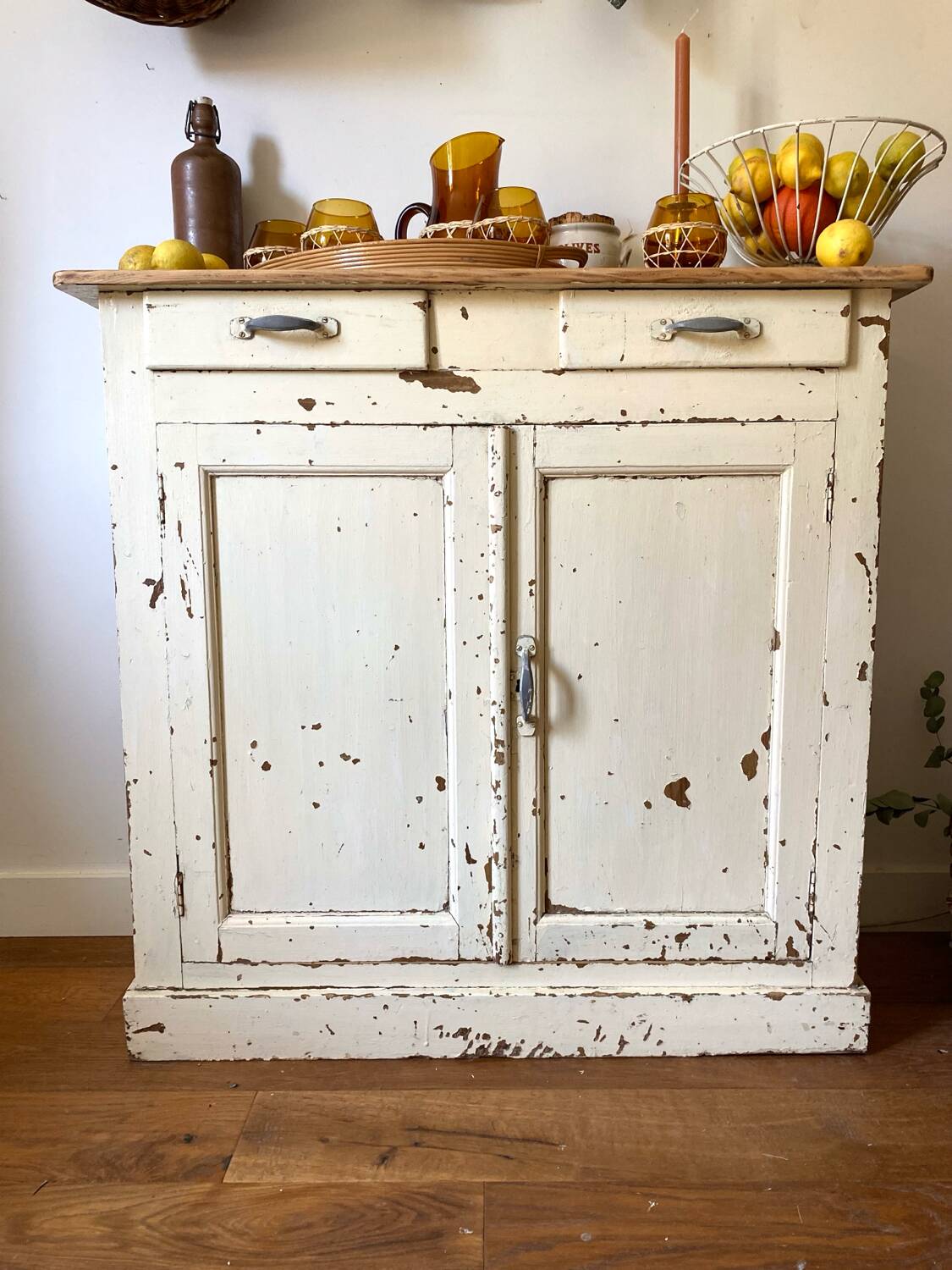 Antique Parisian sideboard in patinated beige wood