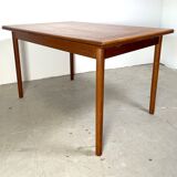 Teak extendable Danish dining table, H. Sigh & Søns Møbelfabrik AS