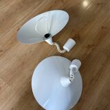 Set of 2 white metal pendant lights