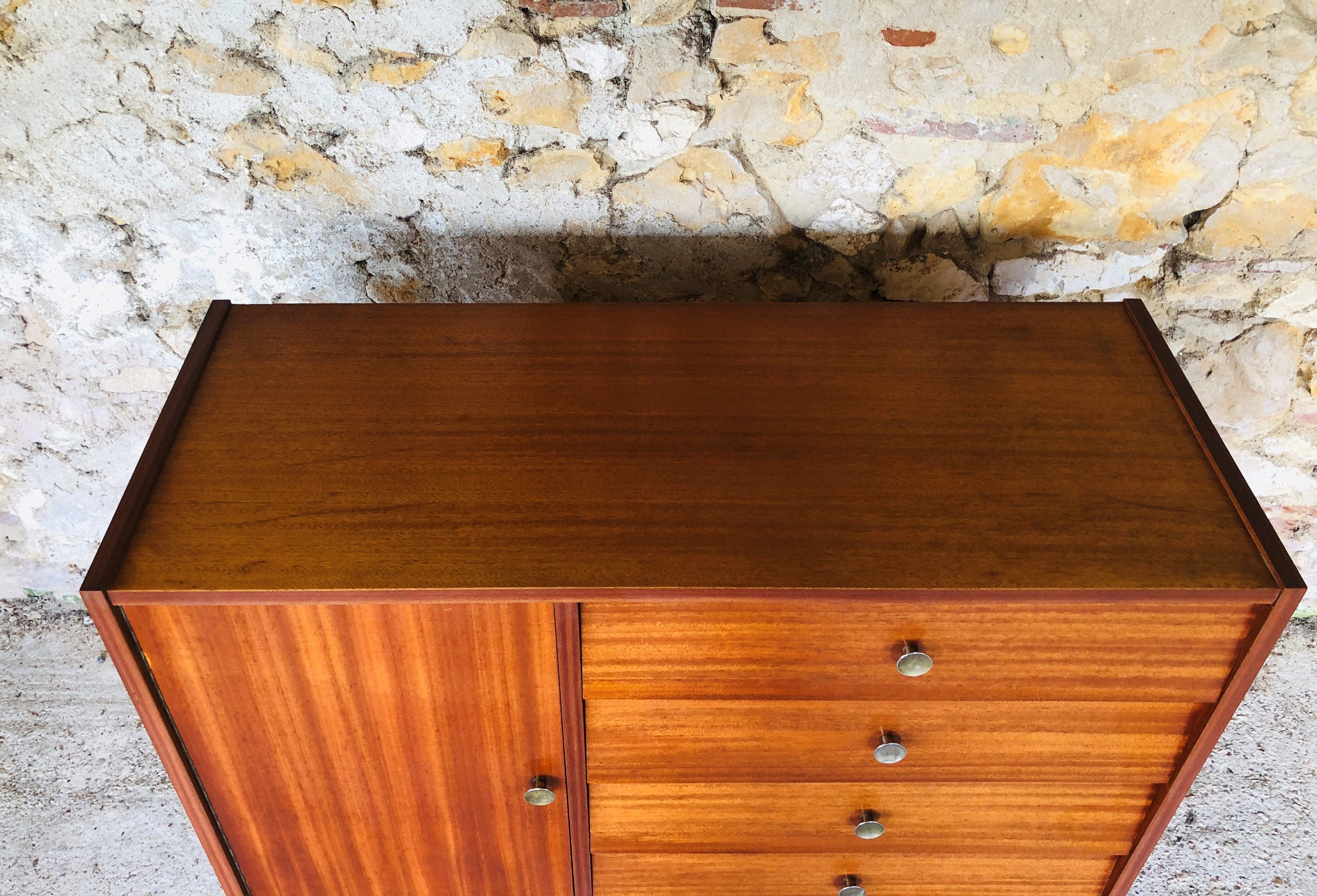 Vintage chest of drawers four drawers and 1 60s door