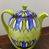 Sologne porcelain teapot and cups