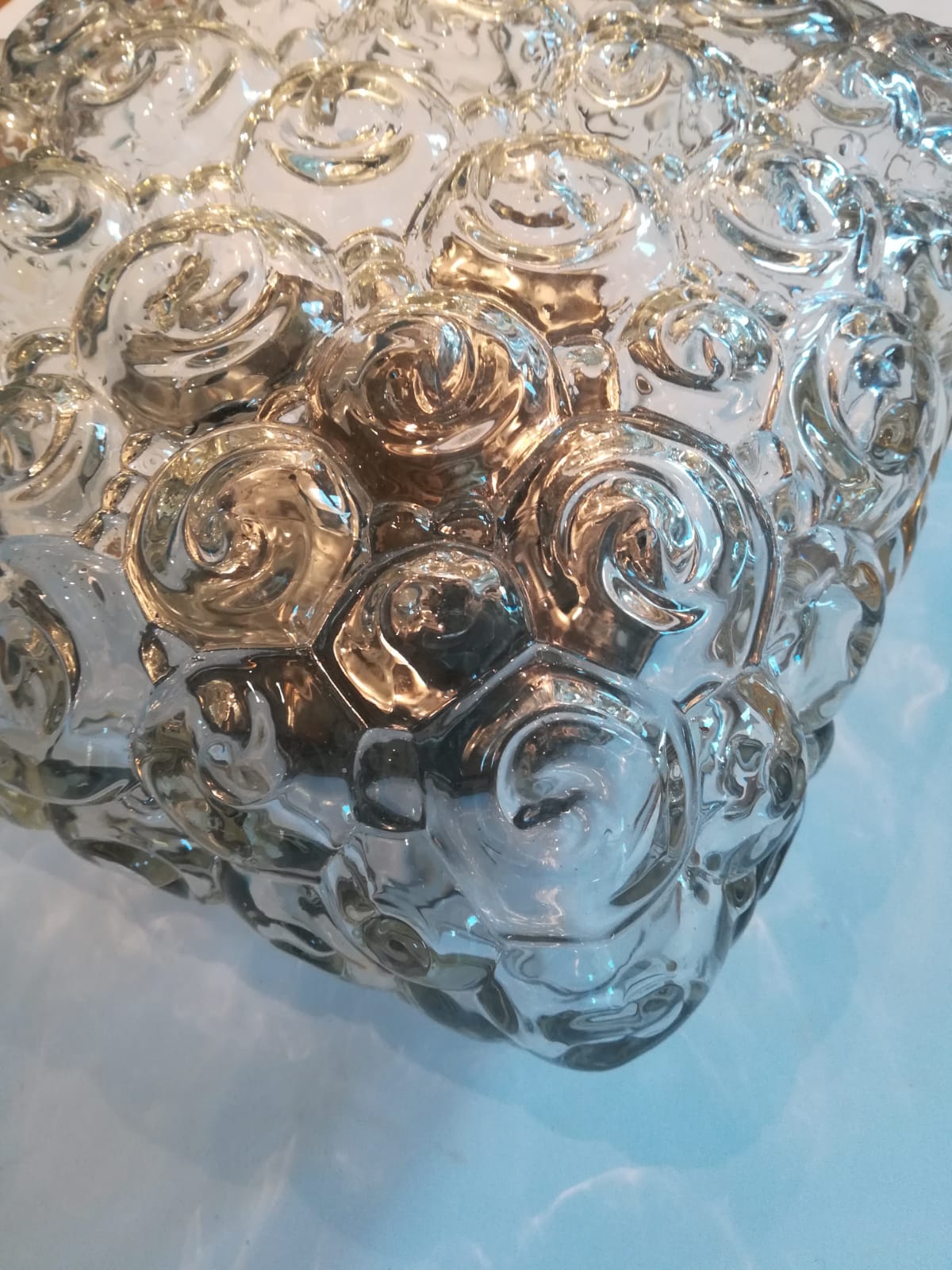 Ceiling lamp bubble "snail" by Helena Tynell