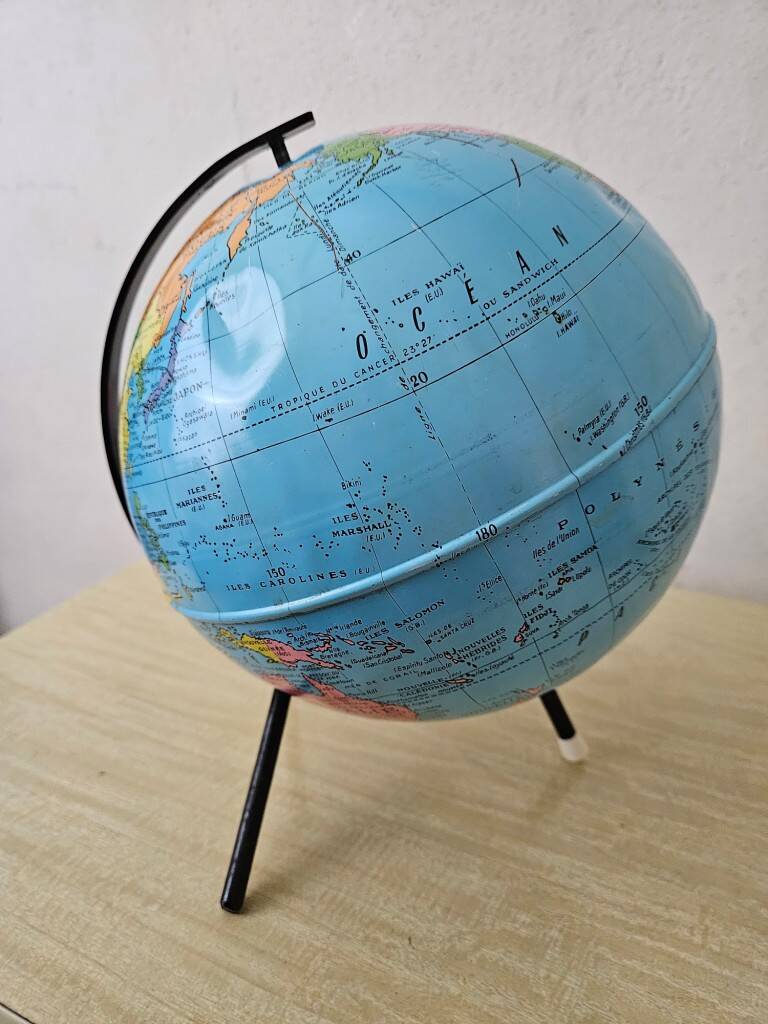 Earth globe