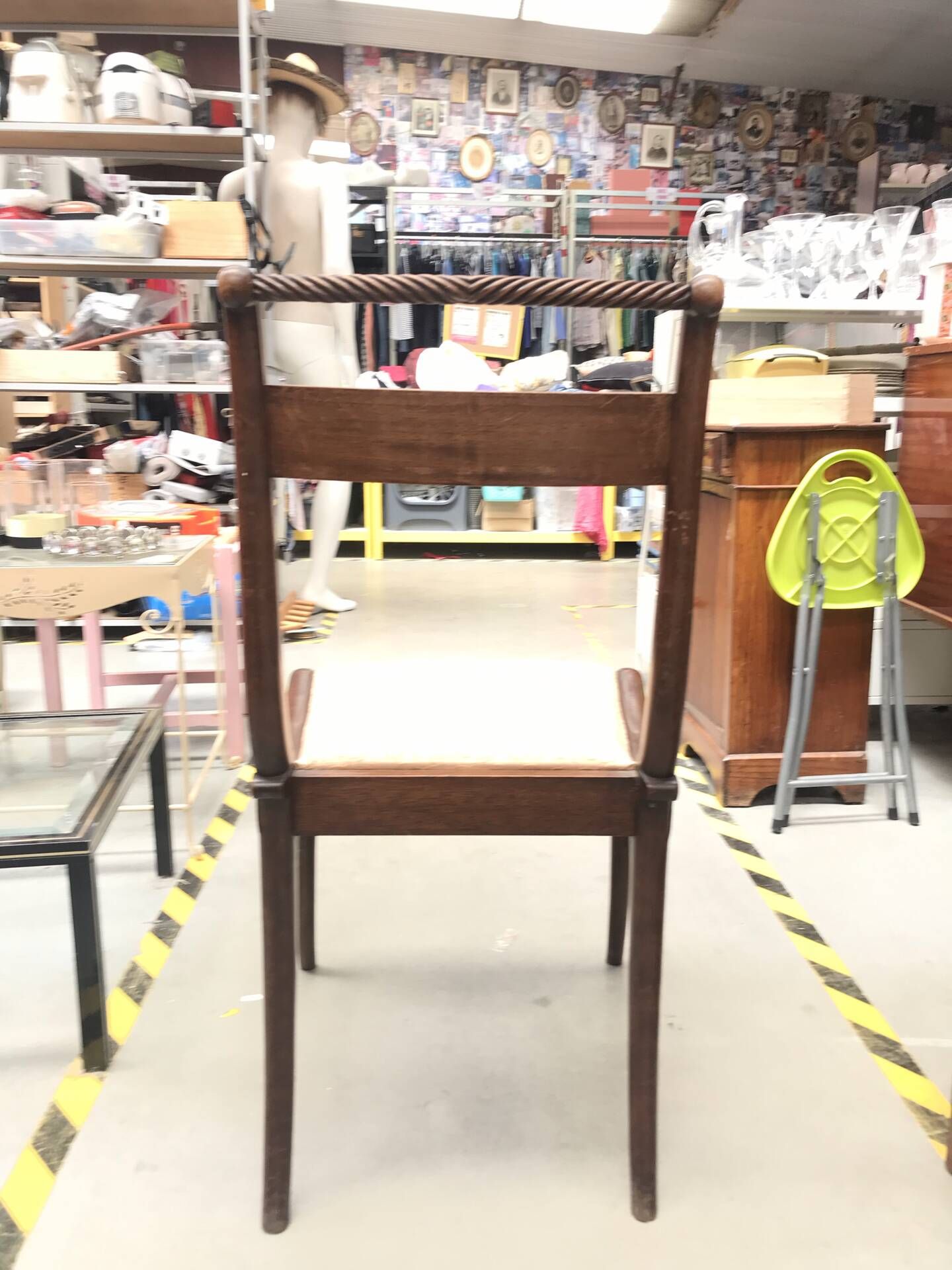 6 Art Nouveau chairs with brass marquetry
