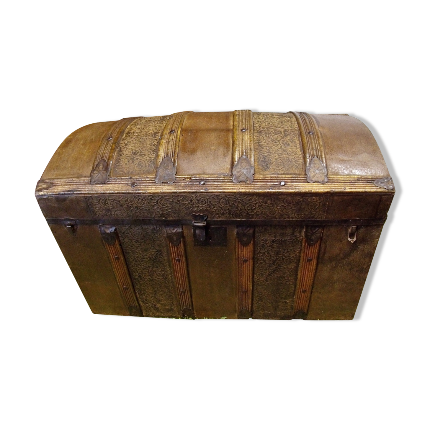 Large colonial trunk repelled steel XXI