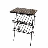 Table d'appoint et porte-revue vintage en fer forgé et carreaux de céramique