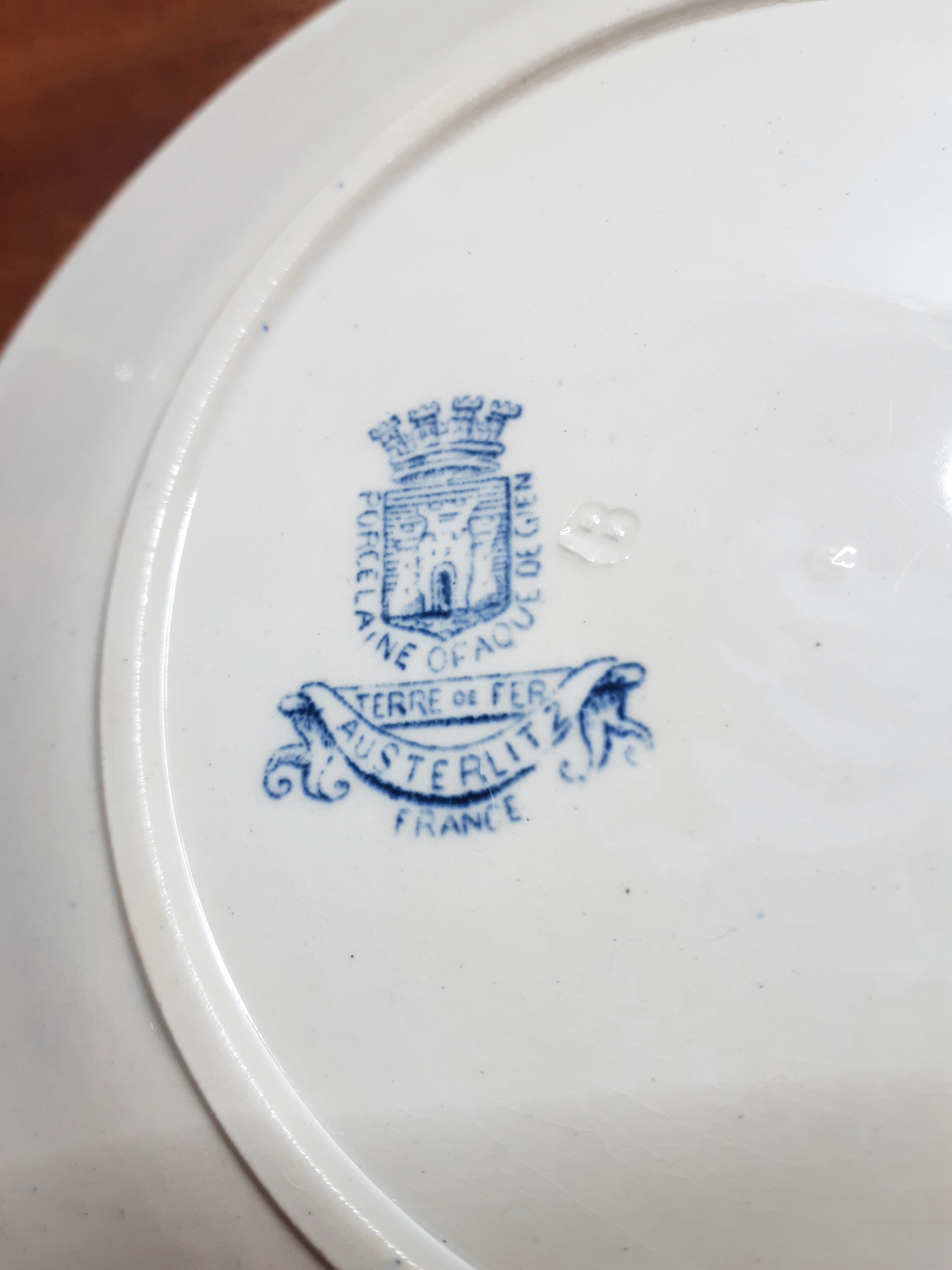 Assiette à dessert en faïence Terre de Fer Austerlitz