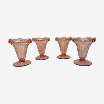 Set of 4 pink glass ice cream cups