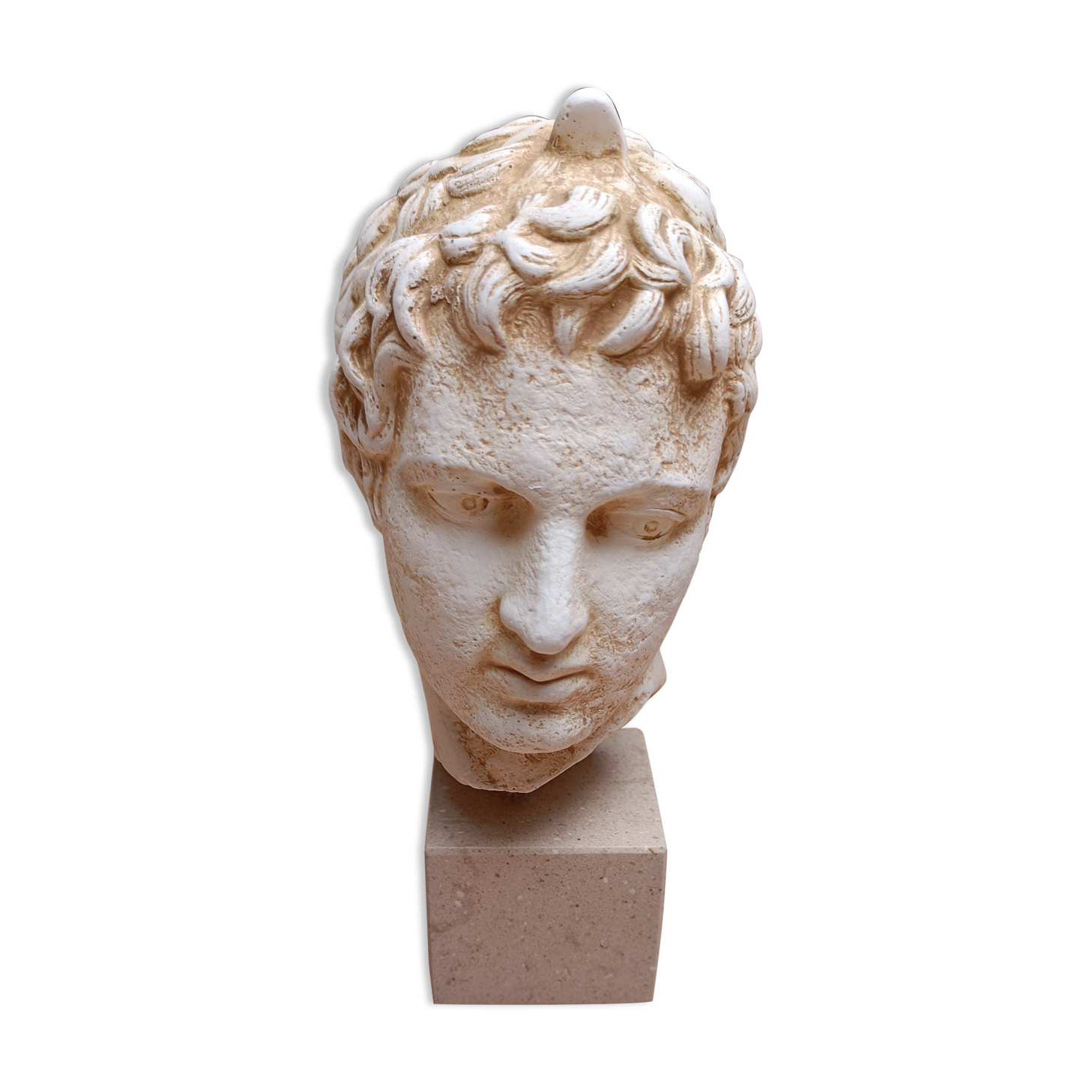 Neo-antique head