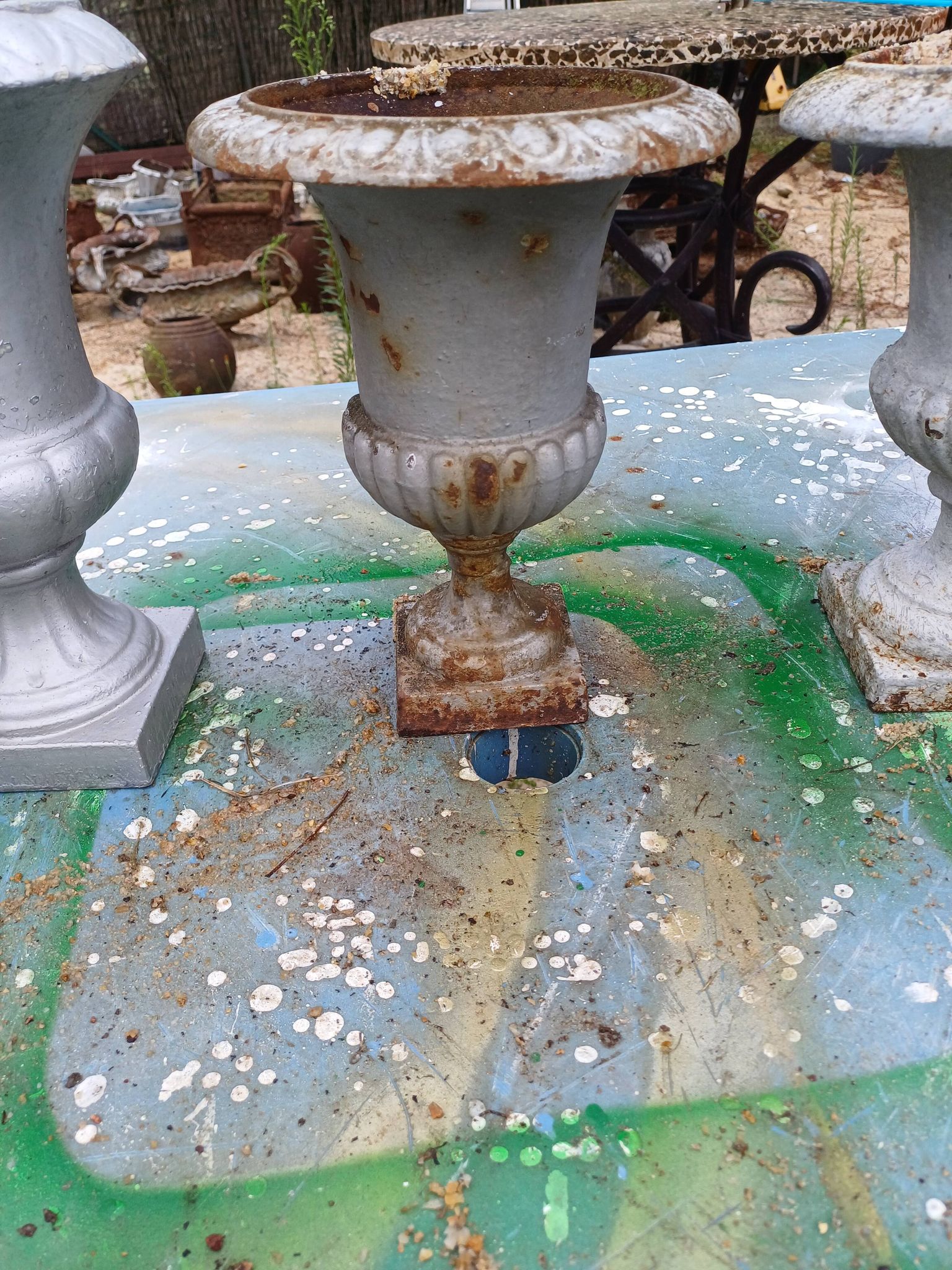 Lot of 6 Medici Cast Iron Vases from Charleville - Mézières 1900
