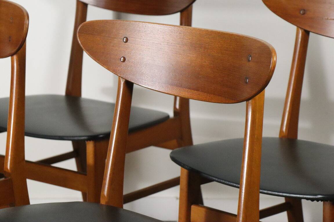 Set of 4 Danish Scandinavian teak chairs, 1960