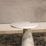 Coffee table in Italian whithe  Carrara marble