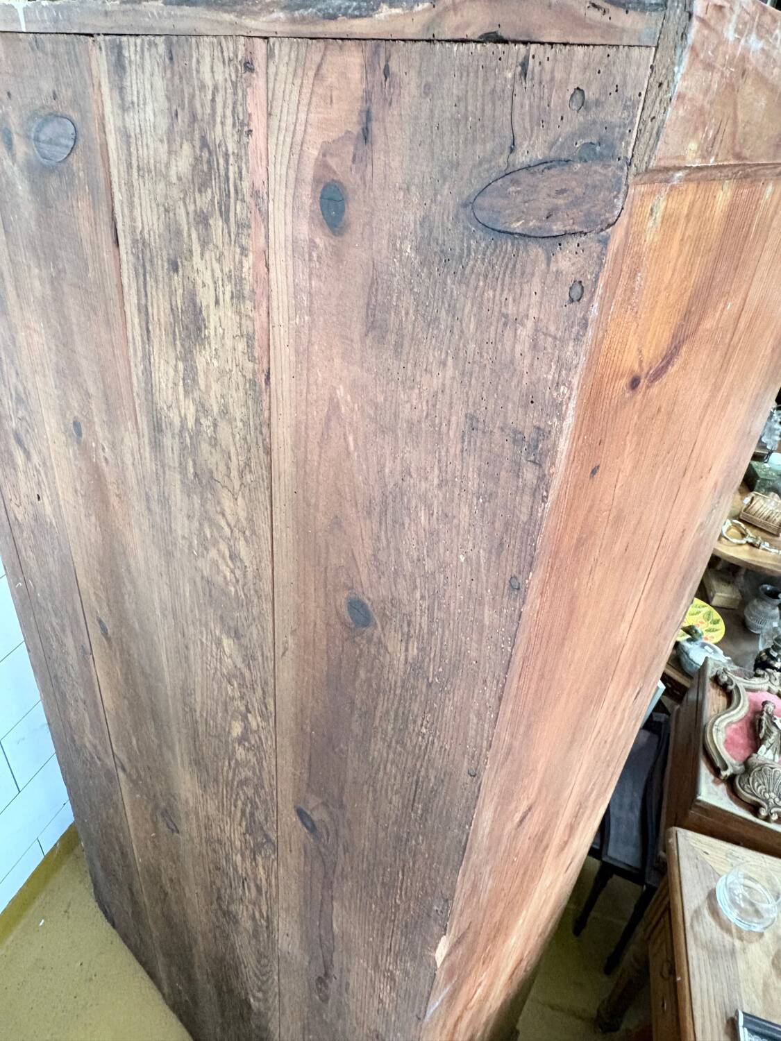 Breton display cabinet in pitch pine