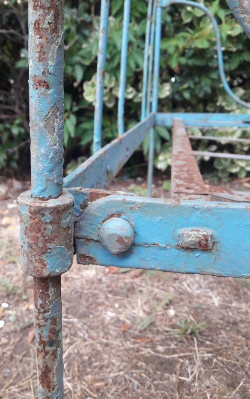 Folding iron bed XIX°