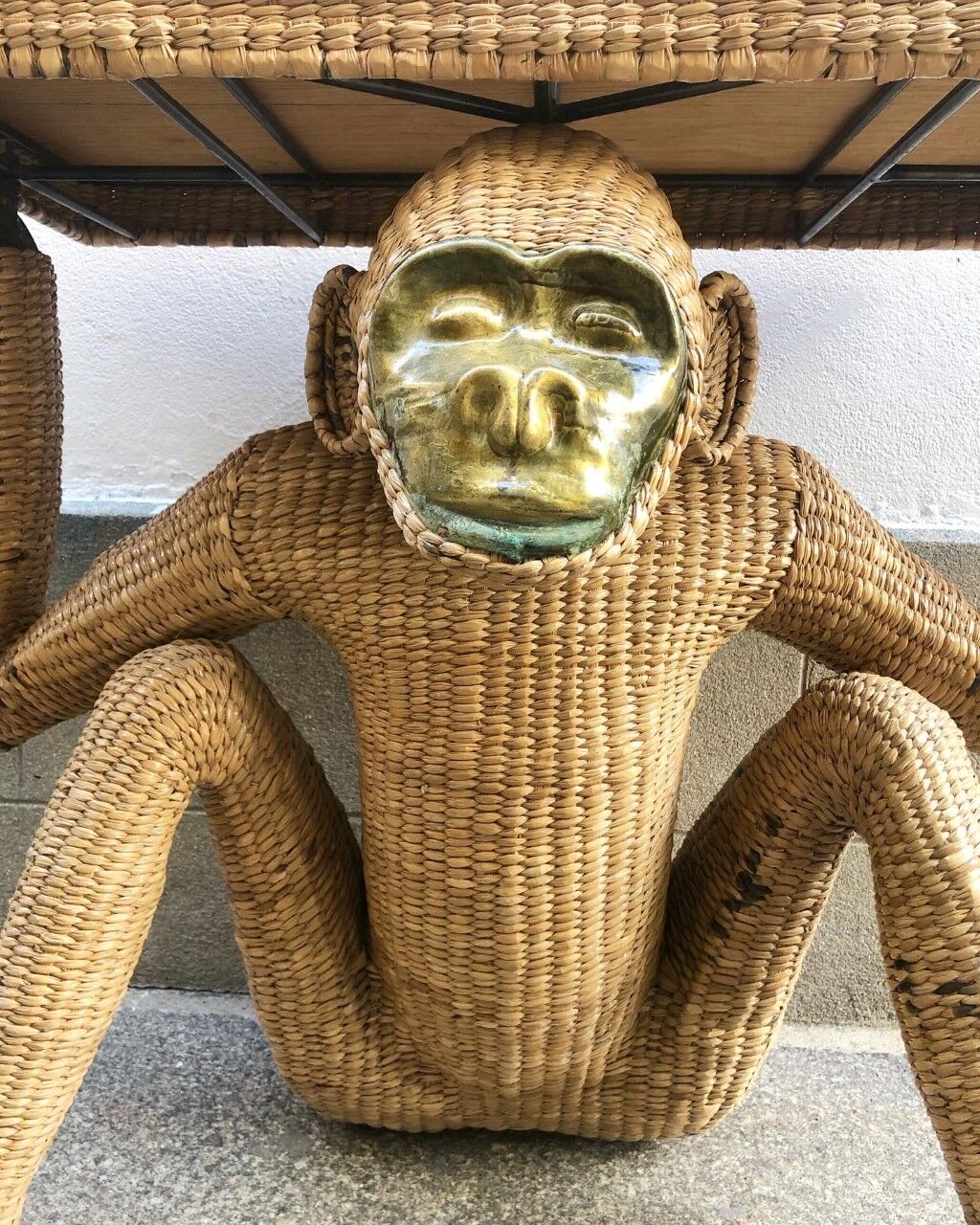 Monkey console by Mario Lopez Torres