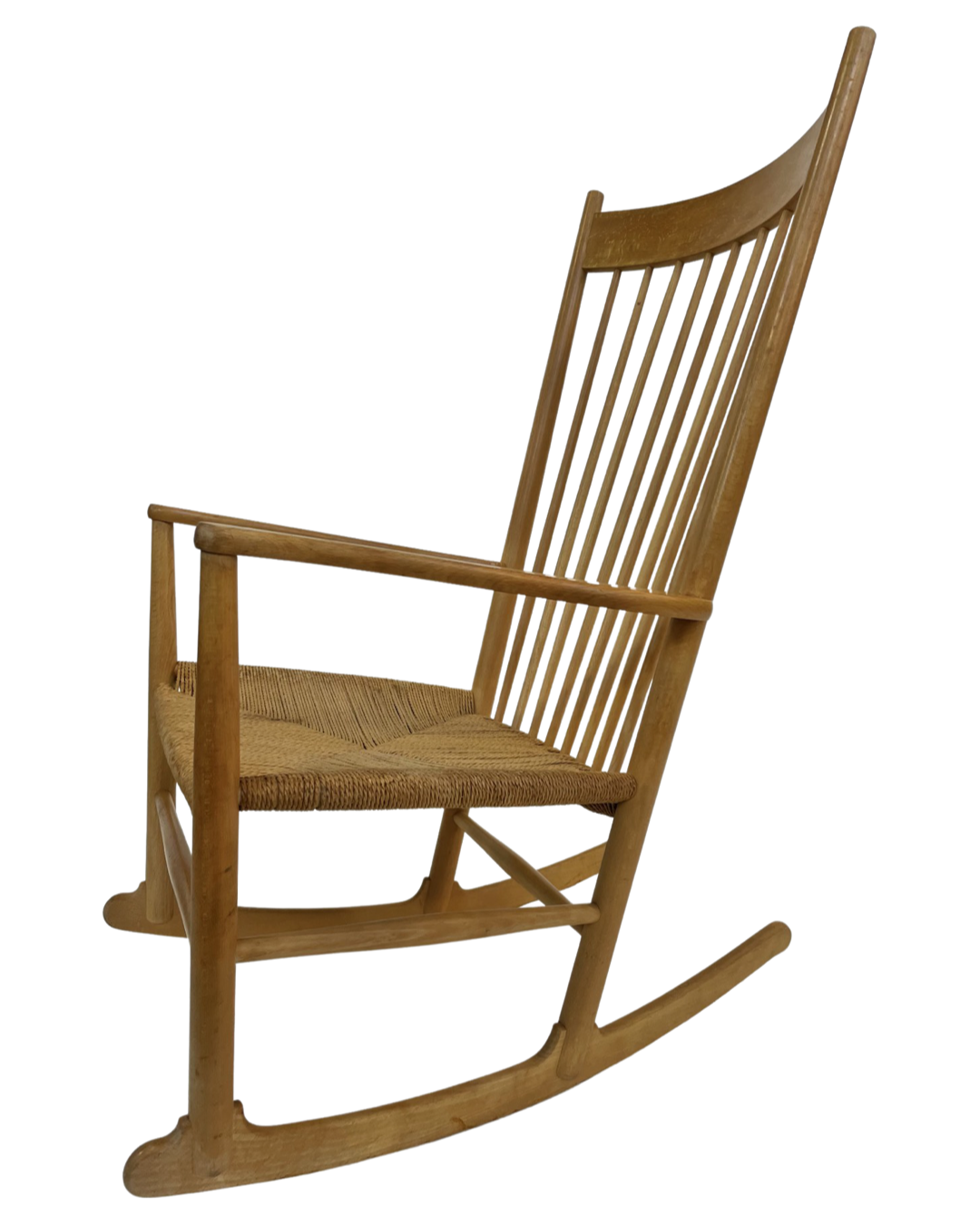 J16 rocking chair by Hans J. Wegner